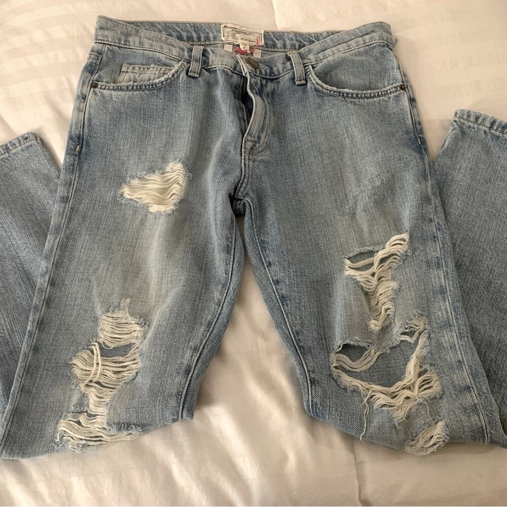Current Elliot “The Fling” slim boyfriend distressed women’s denim blue jeans